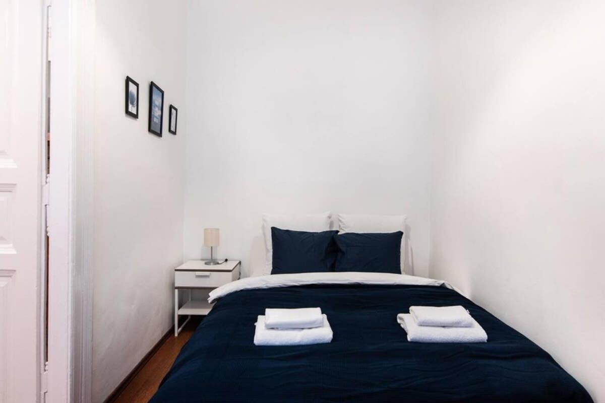 Very Central Convenient Large Ac Place Budapest Exterior photo